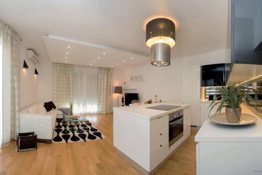 Ensidia Luxury Suite Split Zewnętrze zdjęcie