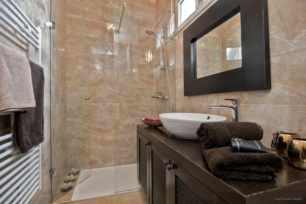 Ensidia Luxury Suite Split Zewnętrze zdjęcie